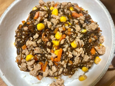 栄養たっぷり!沖縄料理!もずく丼⭐